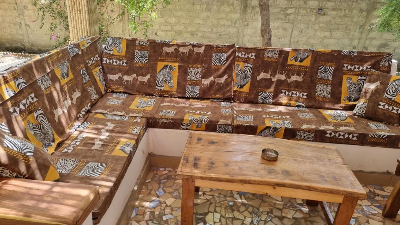 Les Fromagers Hotel Missirah Ngoại thất bức ảnh