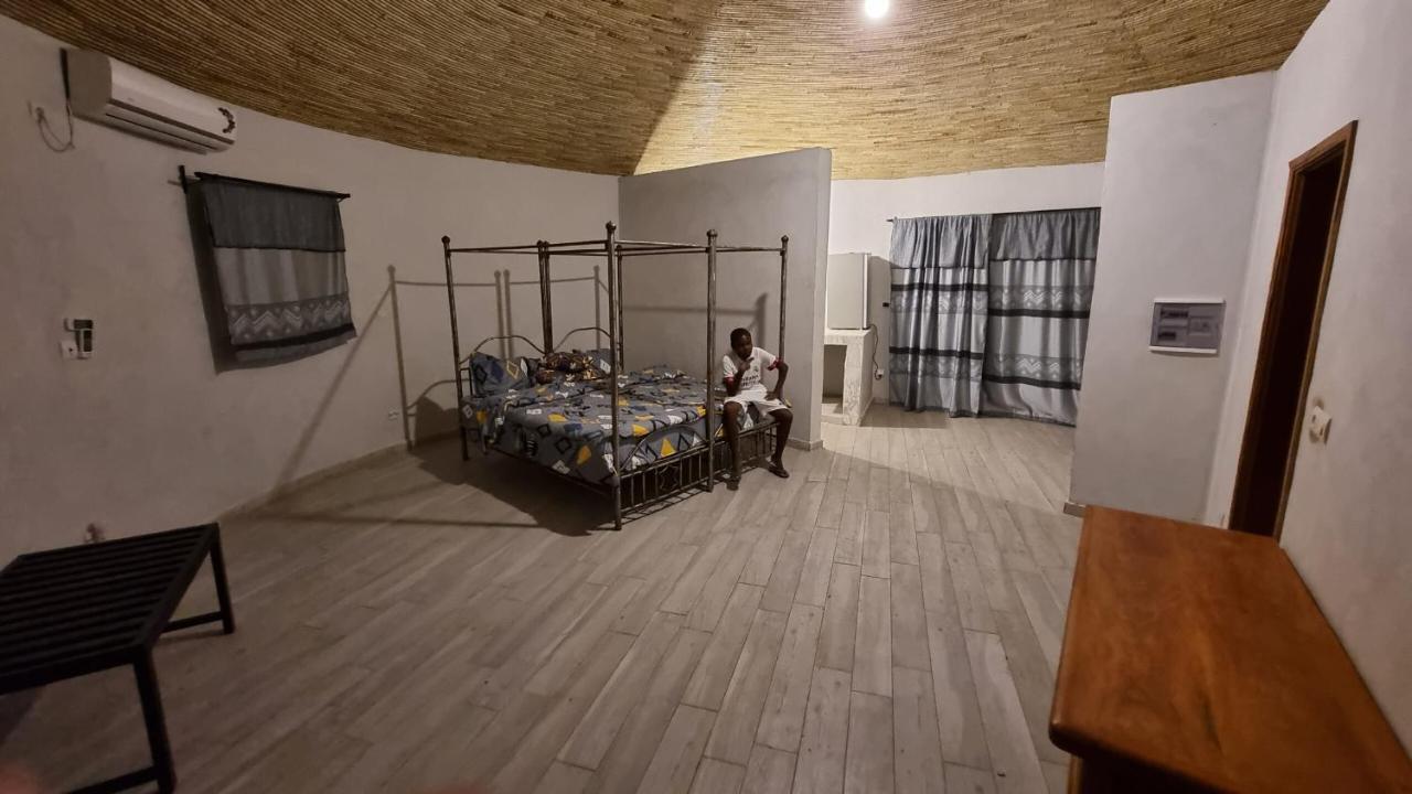 Les Fromagers Hotel Missirah Ngoại thất bức ảnh